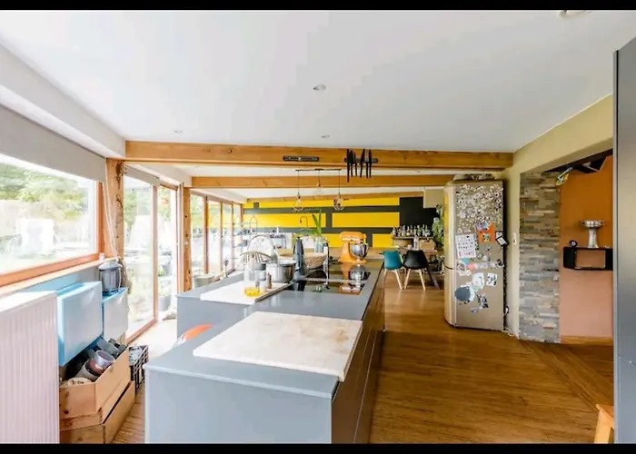 Gee Is Sharing * Liege