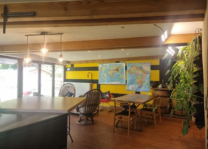 民宿 Gee Is Sharing 列日